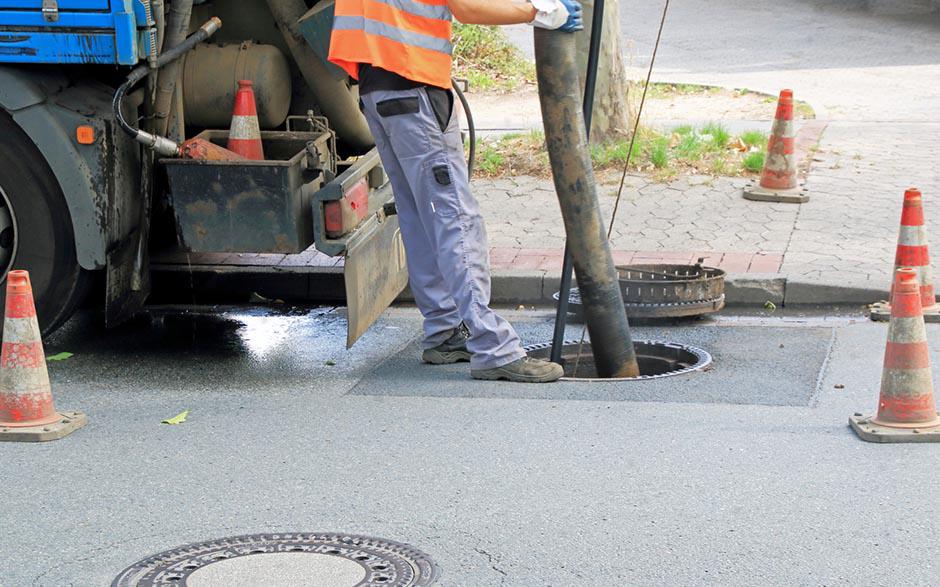 entreprise de débouchage canalisation Paris 14